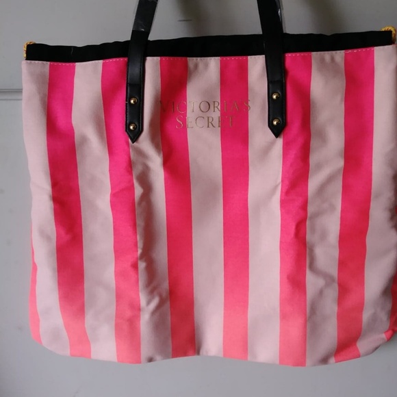 Rare Rainbow and free VS Beach Blanket and Bag unt - Picture 4 of 4